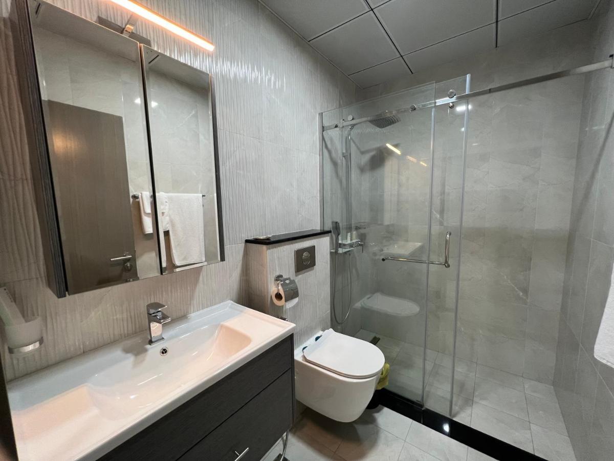Penrose Place Jvc Апартаменты *