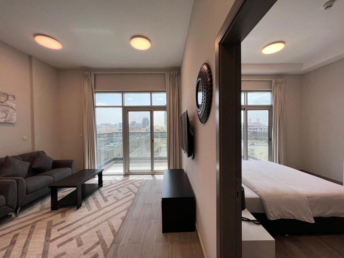 Penrose Place Jvc Апартаменты *